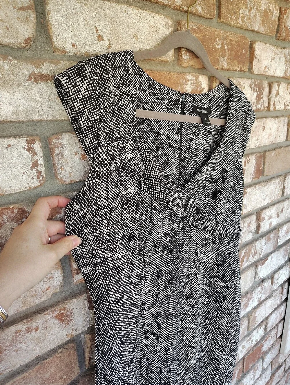 WHBM White House Black Market Sheath Dress Sz 12 Faux Wrap V-Neck Cap Sleeve